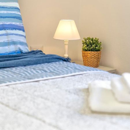 Pufferfish Apartment With Private Terrace อาลเกโร ภายนอก รูปภาพ