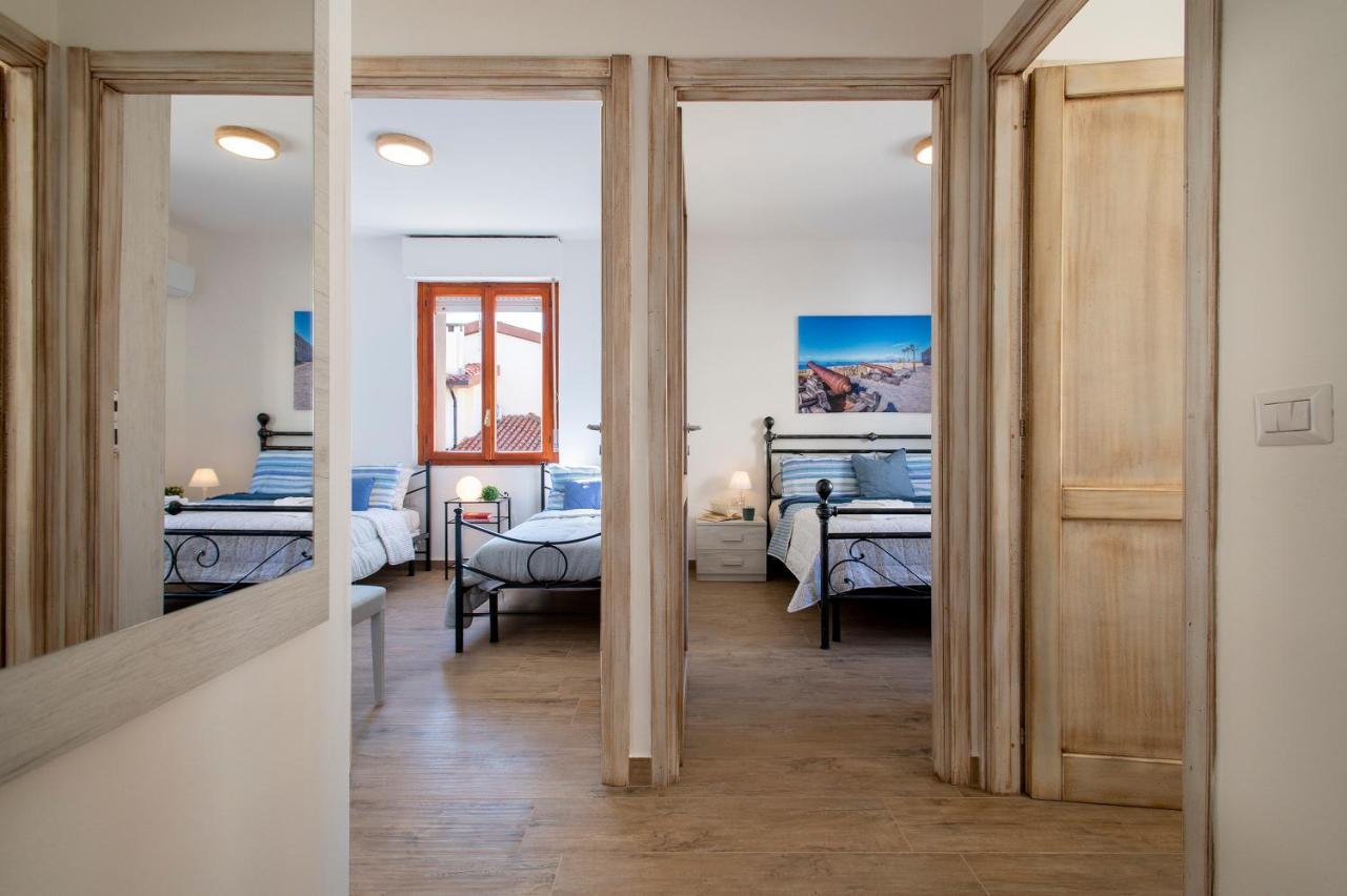 Pufferfish Apartment With Private Terrace อาลเกโร ภายนอก รูปภาพ